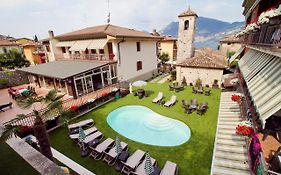 Albergo Casa Este
